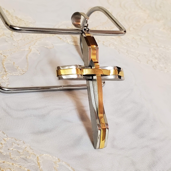 Stainless Steel Cross Pendant - Picture 3 of 9